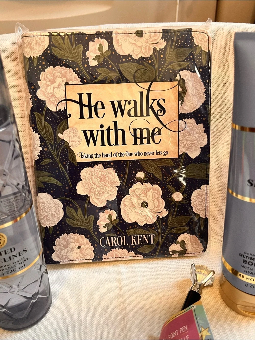 Bath & Body Works bath body
